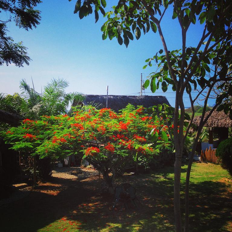 Hostal Los Orishas Ayampe Exterior foto